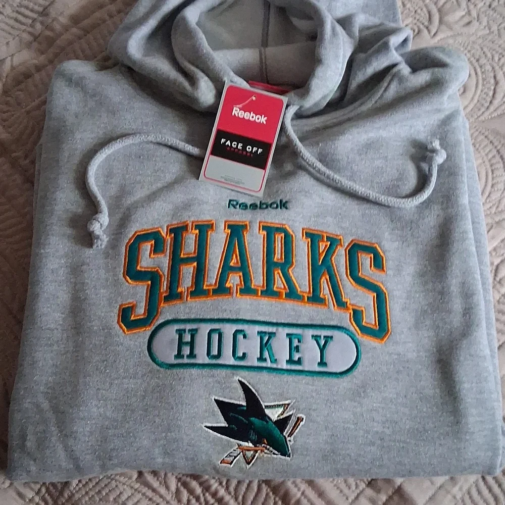 San Jose Sharks Hooded Sweatshirt - Picture 1 of 5